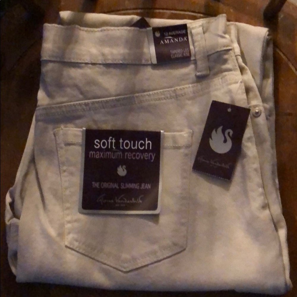 Gloria Vanderbilt women’s pants